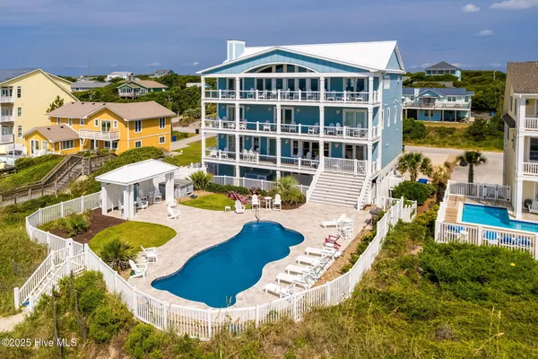 $5,400,000 | 4803 Ocean Drive, Emerald Isle, NC 28594