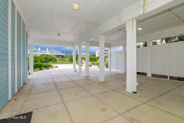 $5,400,000 | 4803 Ocean Drive, Emerald Isle, NC 28594