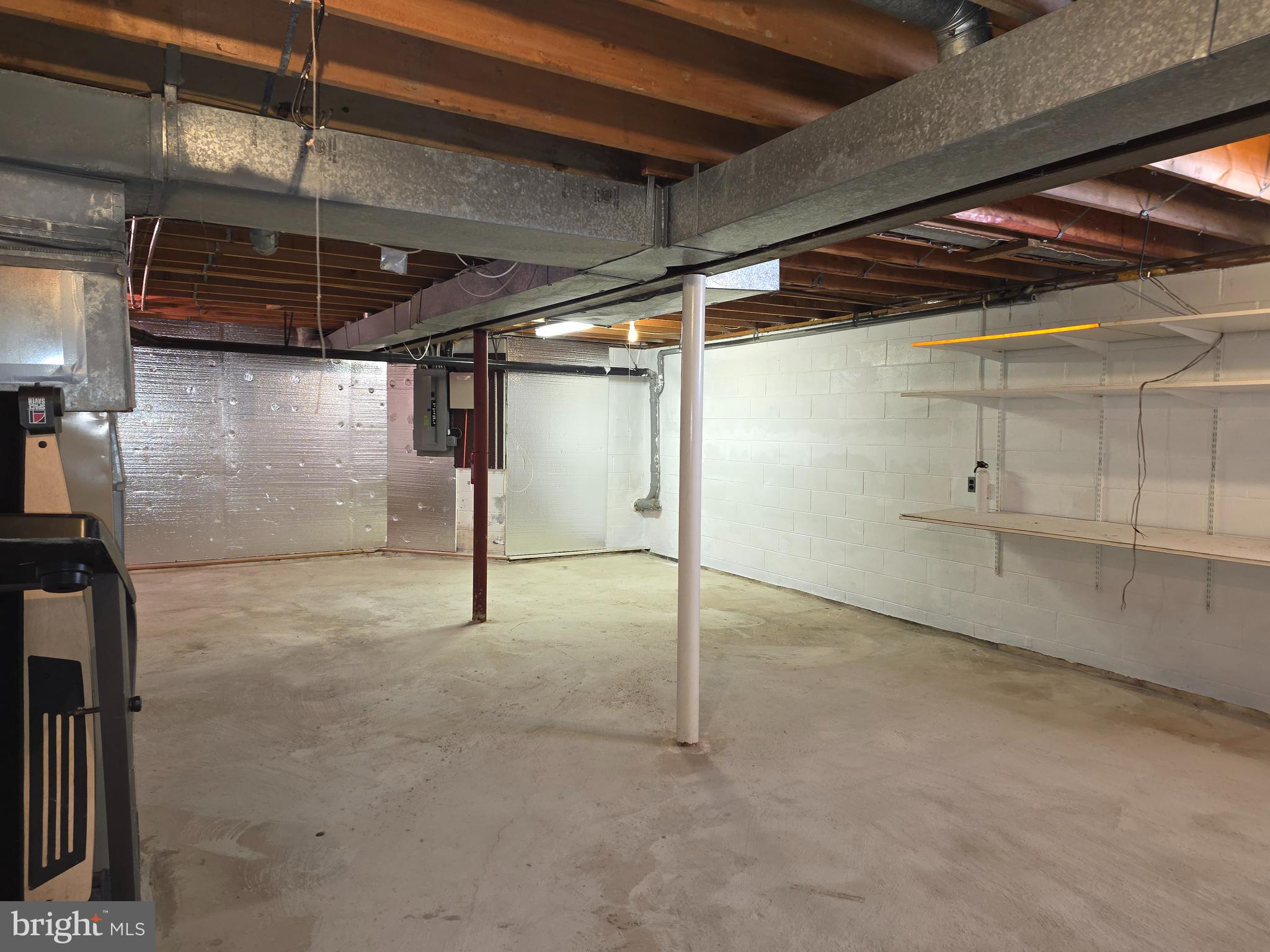 70 Suburban Boulevard Delran, NJ 08075 - Photo 18 of 40 a view of empty room