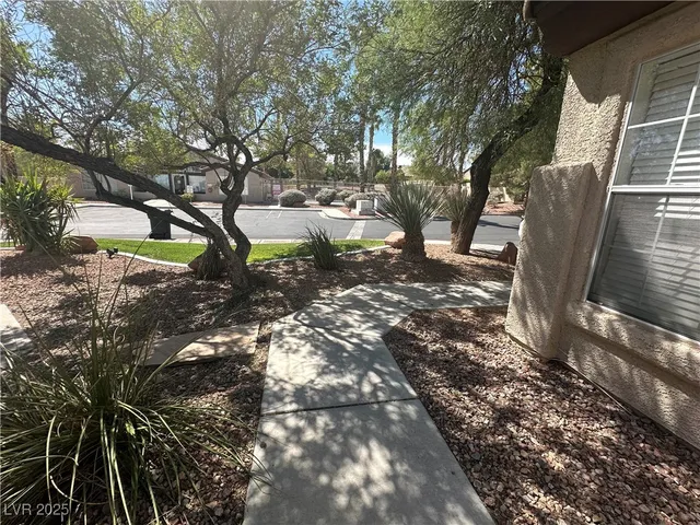 $1,750 | 2604 Ponderosa Pine Avenue, Henderson, NV 89074