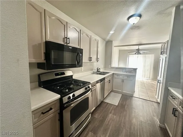 $1,750 | 2604 Ponderosa Pine Avenue, Henderson, NV 89074