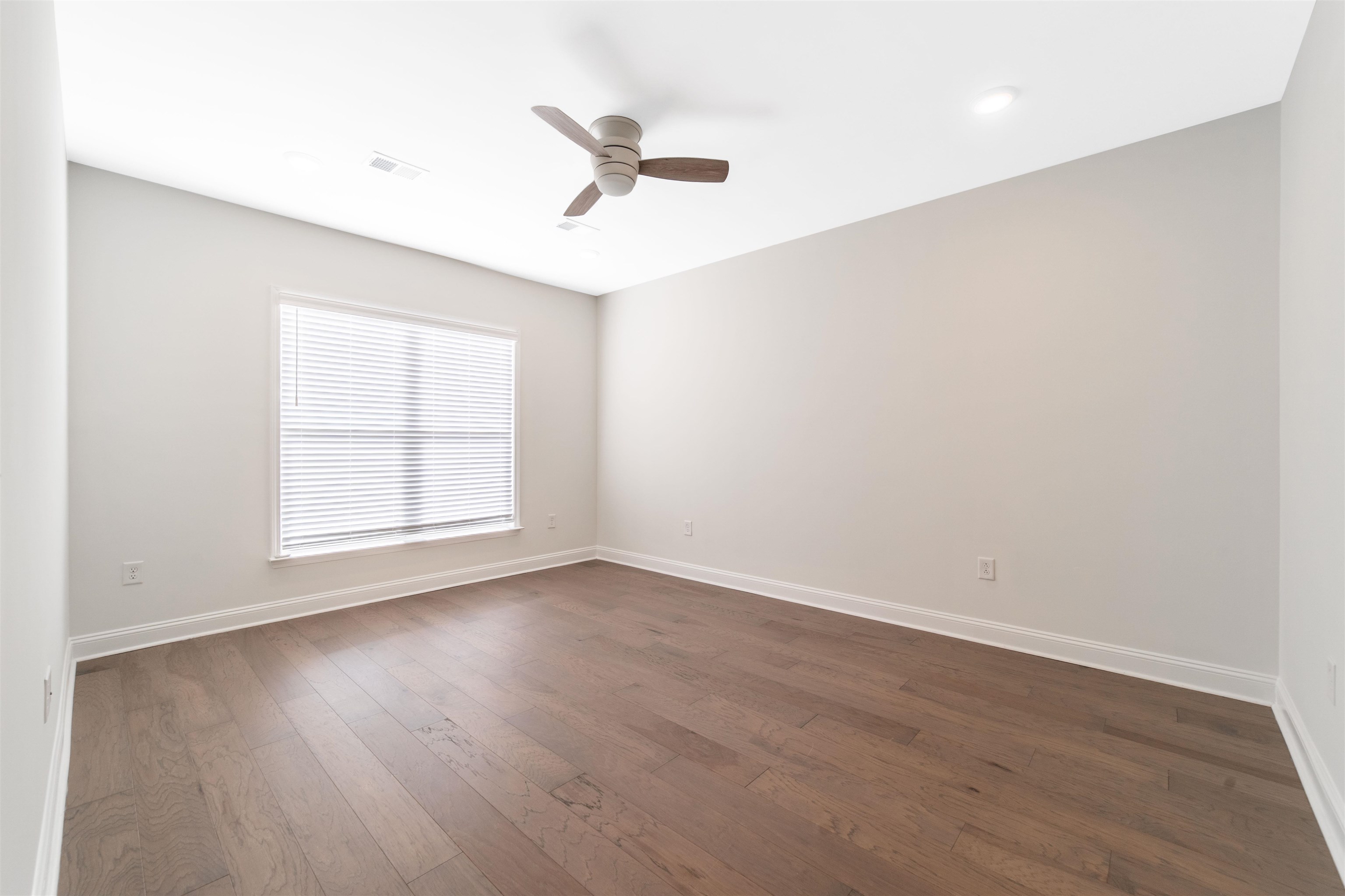 6040 Campanella Street Myrtle Beach, SC 29577 - Photo 13 of 39