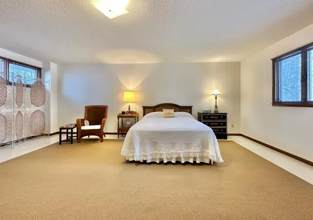 $240,000 | 434 East 11th Street, Unit I, New Richmond, WI 54017