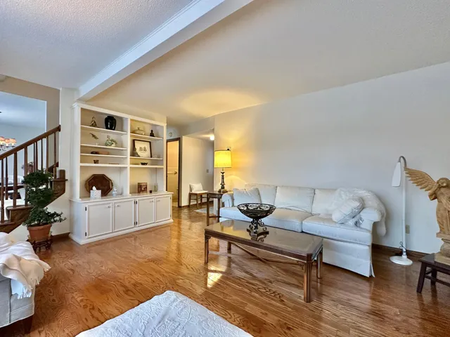 $240,000 | 434 East 11th Street, Unit I, New Richmond, WI 54017