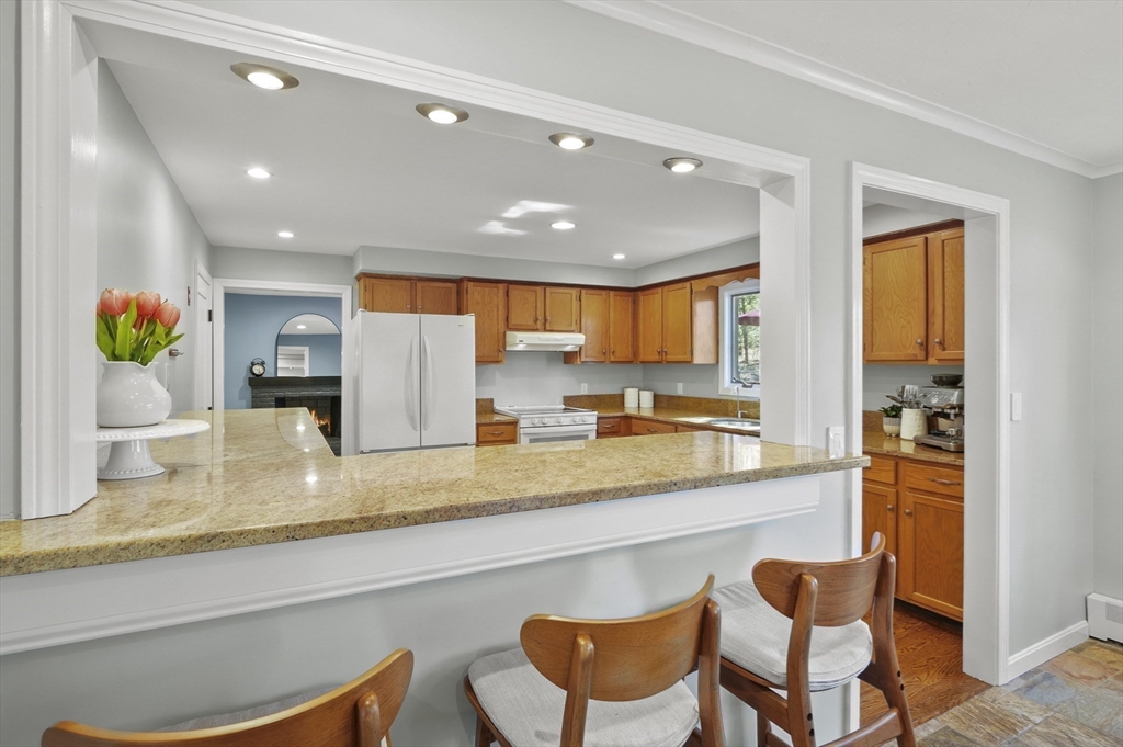 38 Eaton Road Framingham, MA 01701 - Photo 14 of 40