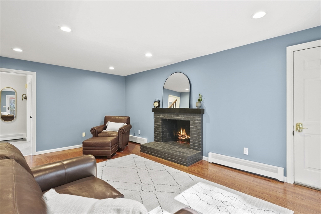 38 Eaton Road Framingham, MA 01701 - Photo 3 of 40