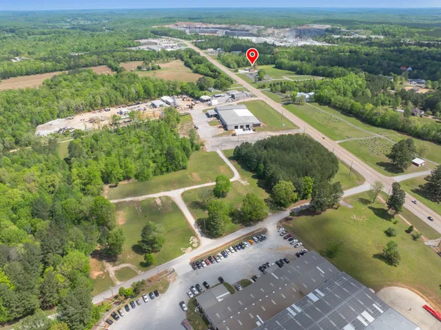 $695,000 | 2598 Tennessee Avenue North, Parsons, TN 38363