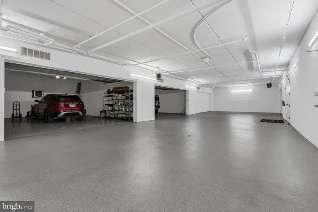 a view of a livingroom with furniture