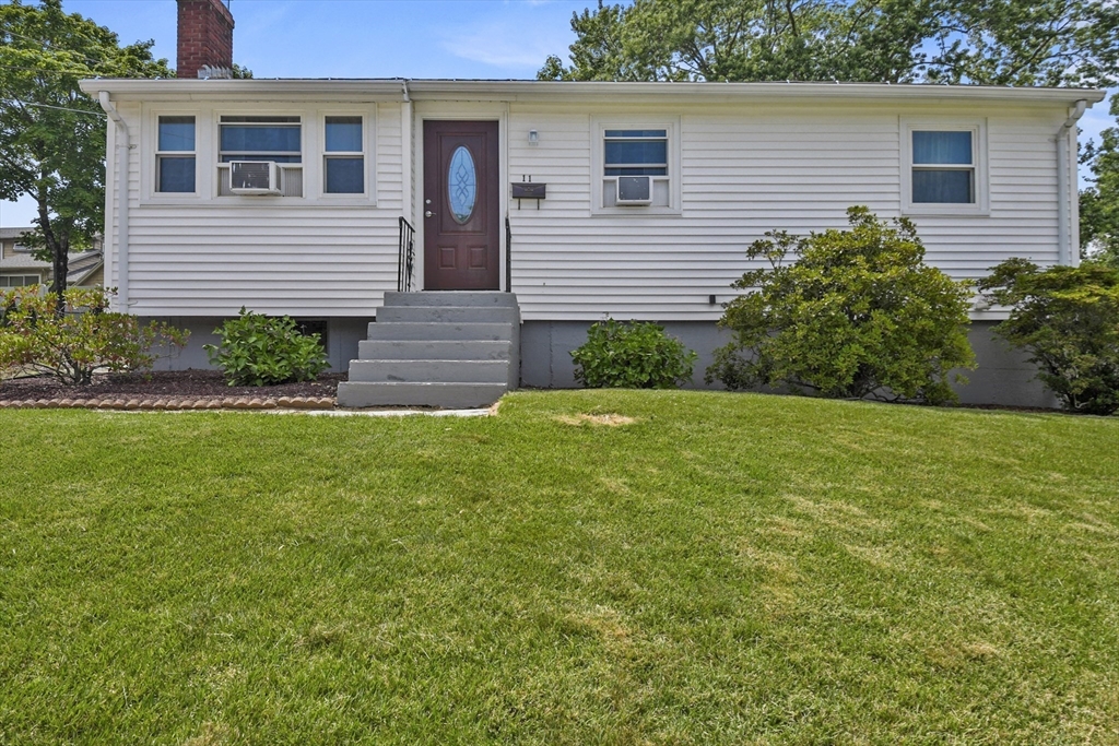 11 Hill Road Holbrook, MA 02343 - Photo 2 of 40 Gallery Image 2