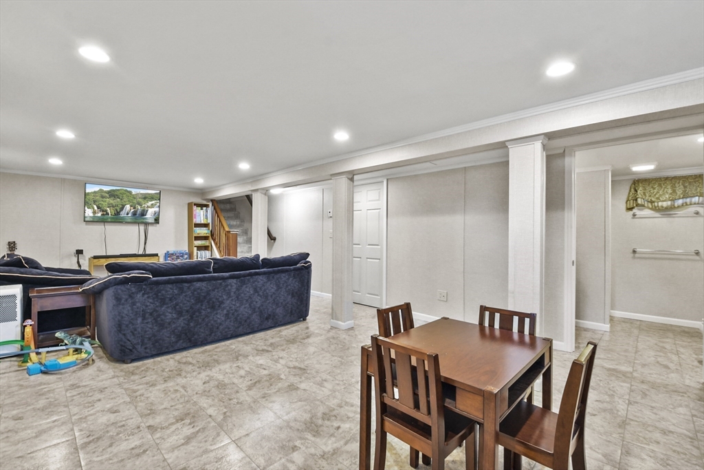 11 Hill Road Holbrook, MA 02343 - Photo 31 of 40 Gallery Image 31