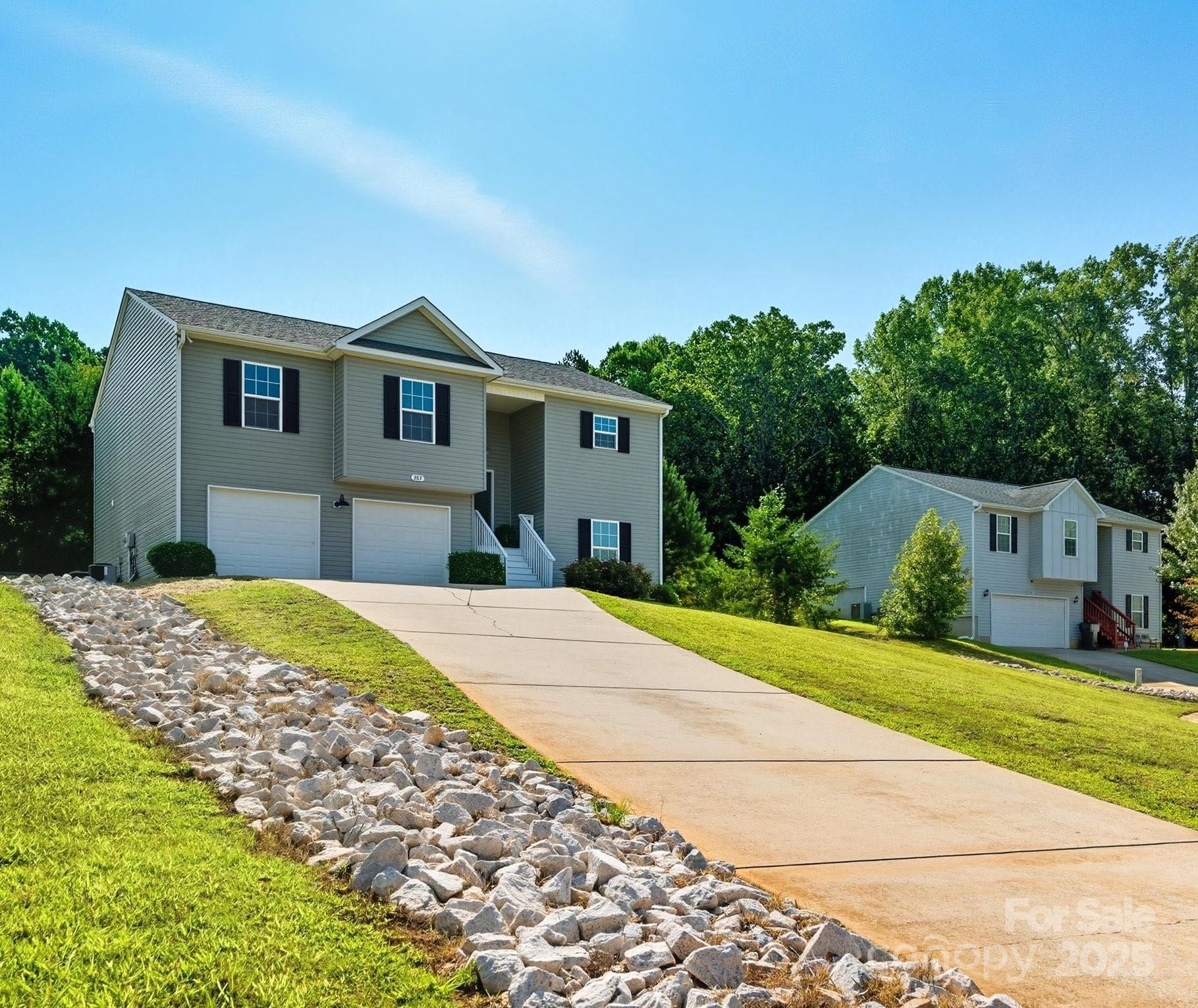 387 Lone Tree Lane Clover, SC 29710 - Photo 5 of 48 Gallery Image 5