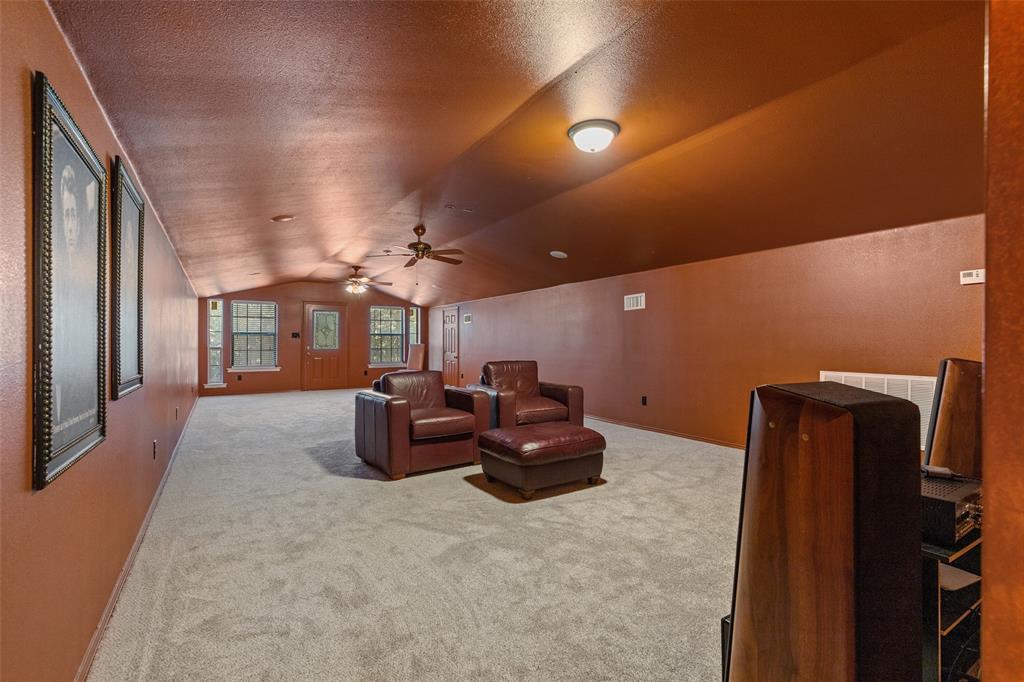 3924 Cross Timber Road Burleson, TX 76028 - Photo 29 of 40