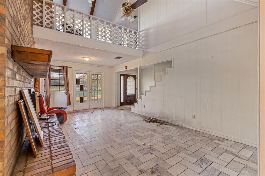 3924 Cross Timber Road Burleson, TX 76028 - Photo 32 of 40