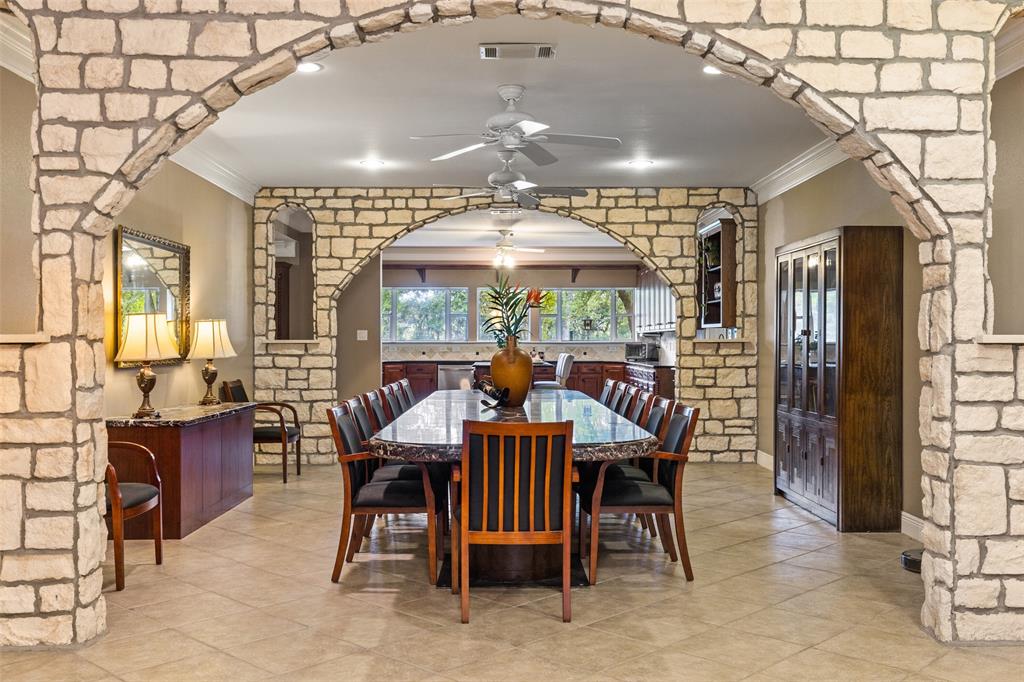 3924 Cross Timber Road Burleson, TX 76028 - Photo 9 of 40