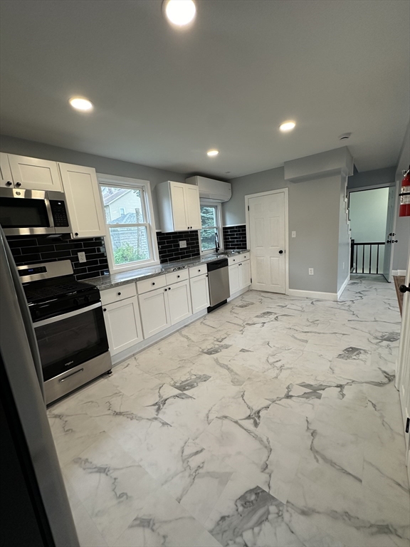 127 Barnaby Street Fall River, MA 02720 - Photo 9 of 31 Gallery Image 9