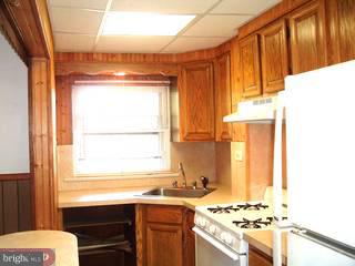 7007 Guilford Road Upper Darby, PA 19082 - Photo 2 of 6