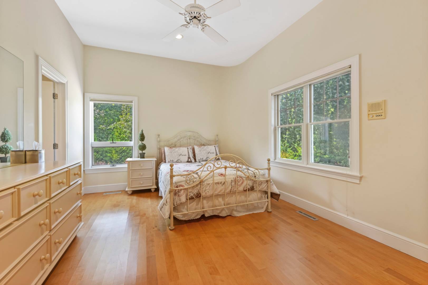 48 Peacock Path Quogue, NY 11959 - Photo 14 of 25