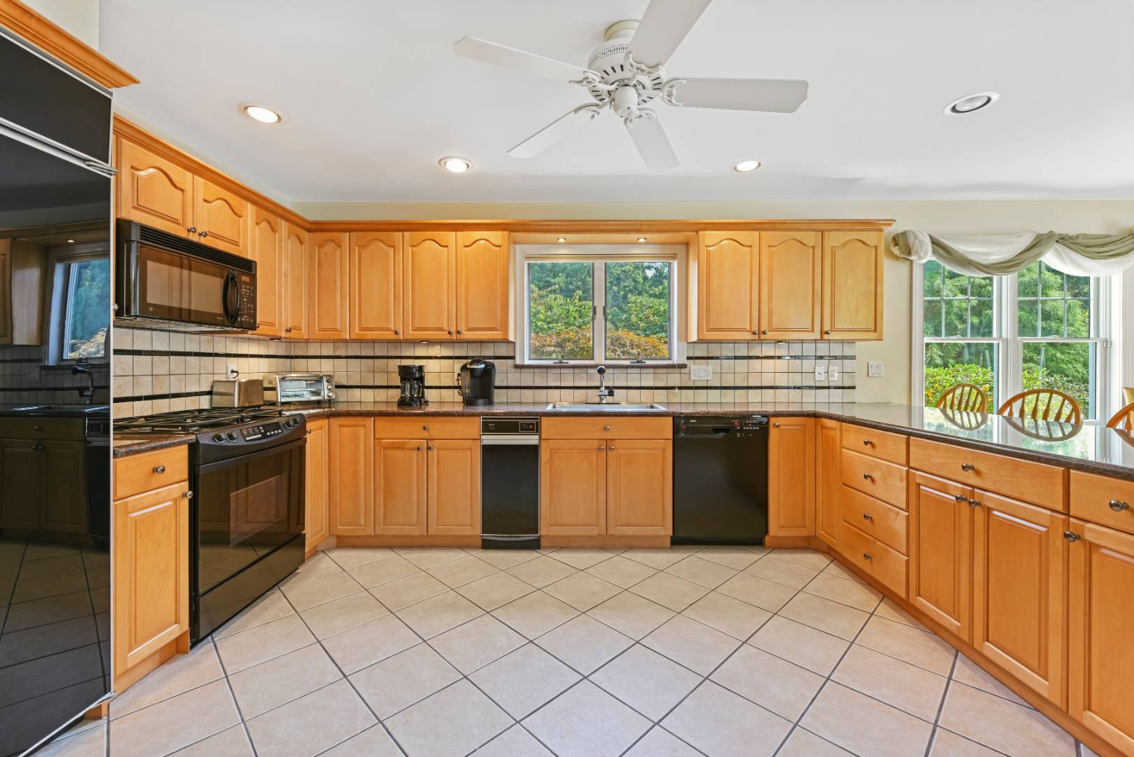 48 Peacock Path Quogue, NY 11959 - Photo 6 of 25