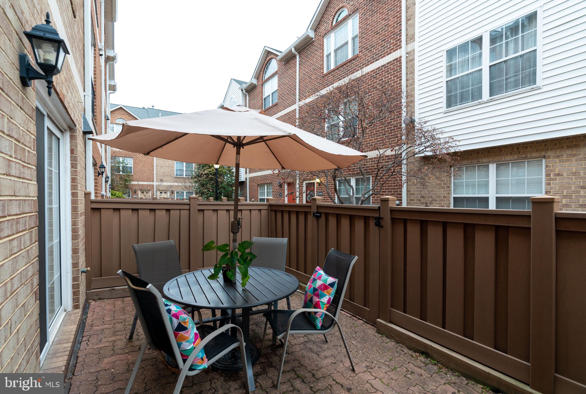 3028 South Glebe Road, Unit 3028 Arlington, VA 22206 - Photo 39 of 43 Patio