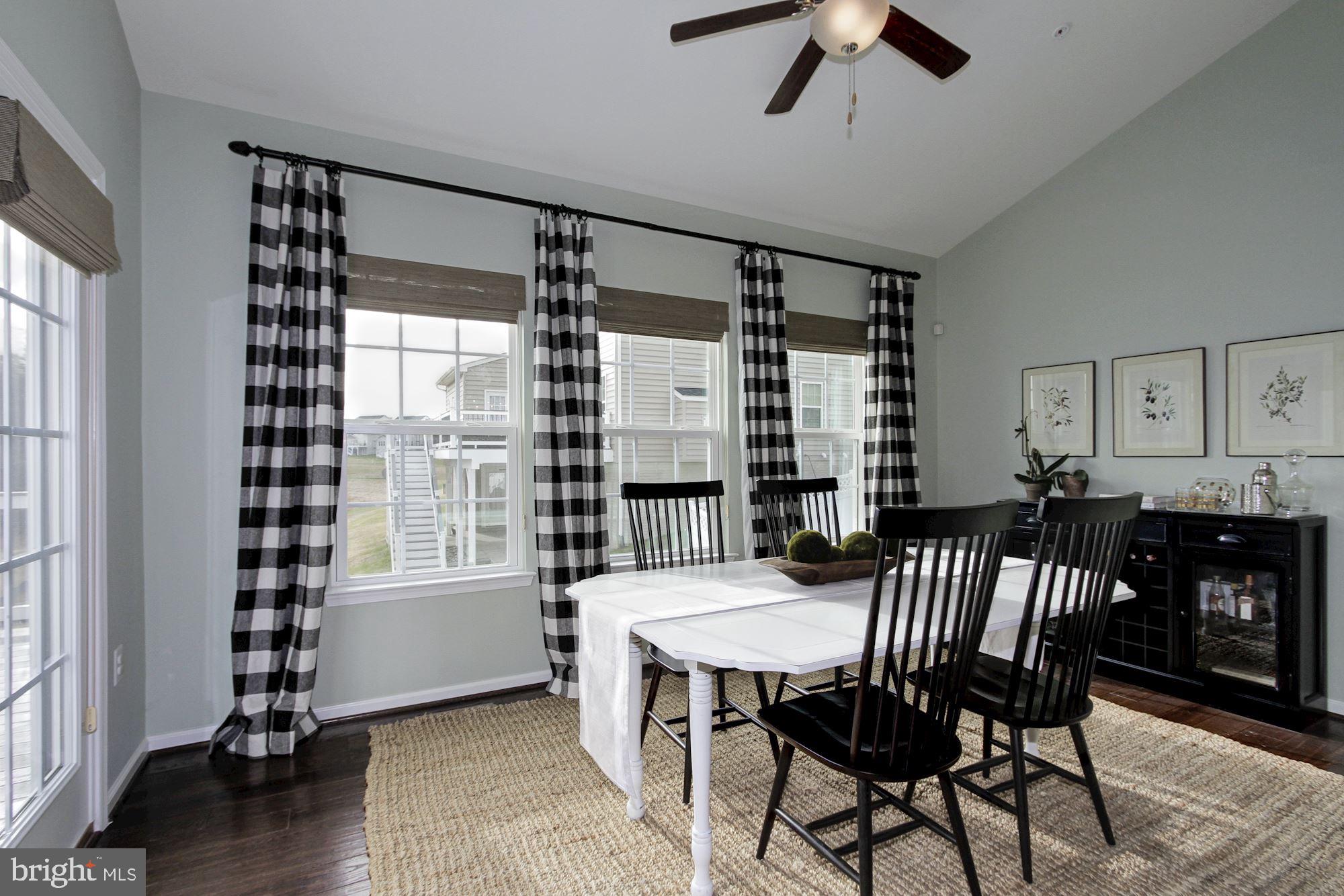 13747 Soaring Wing Lane Silver Spring, MD 20906 - Photo 8 of 27 Sun/Breakfast Room opens to Kitchen & Deck