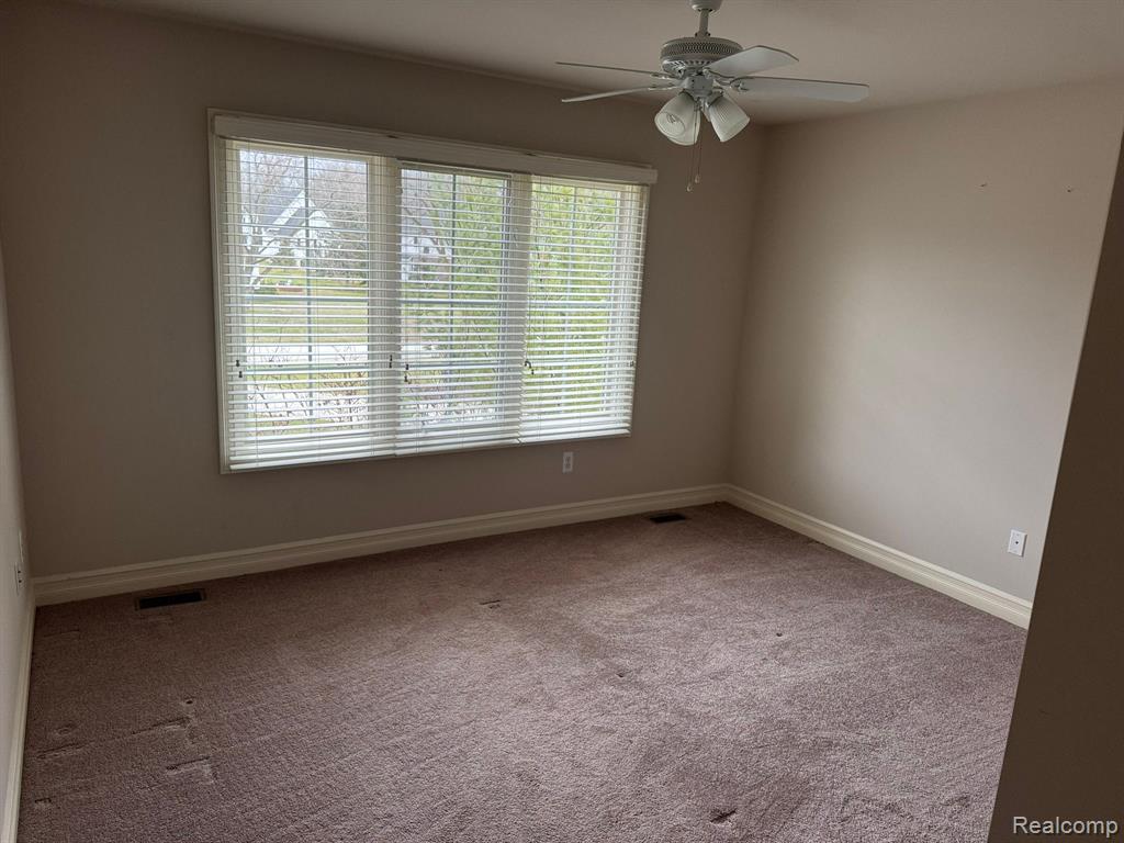 444 Kennebunk Drive Rochester, MI 48306 - Photo 17 of 25