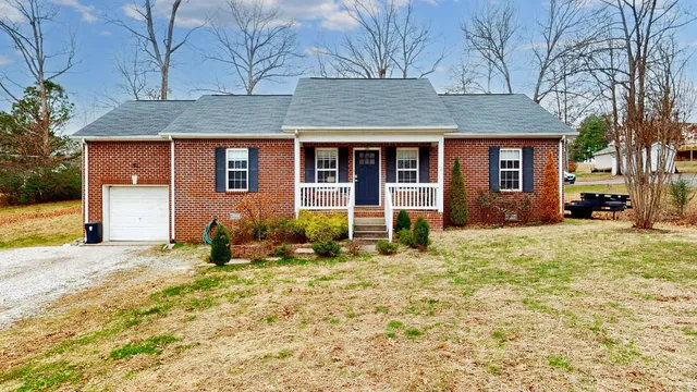 $320,000 | 146 Sherron Drive, Dickson, TN 37055