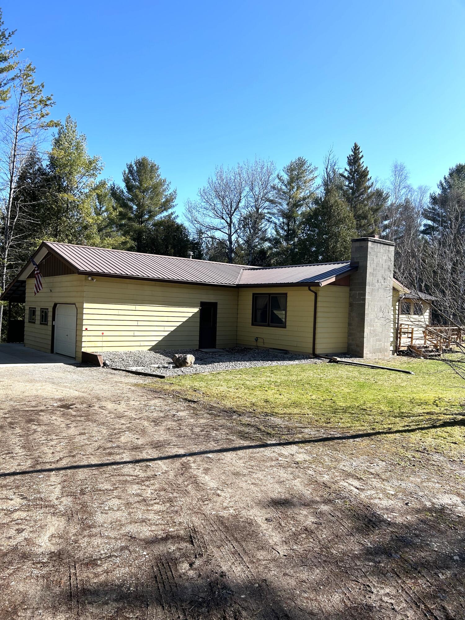 1363 Riggsville Road Cheboygan, MI 49721 - Photo 1 of 28 Gallery Image 1