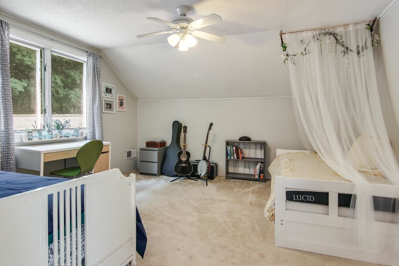 13499 South Cedar Road Cedar, MI 49621 - Photo 19 of 49 1891087-18.JPG