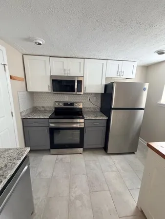 $1,000 | 1923 Thompson Avenue, Unit 2, Atlanta, GA 30344