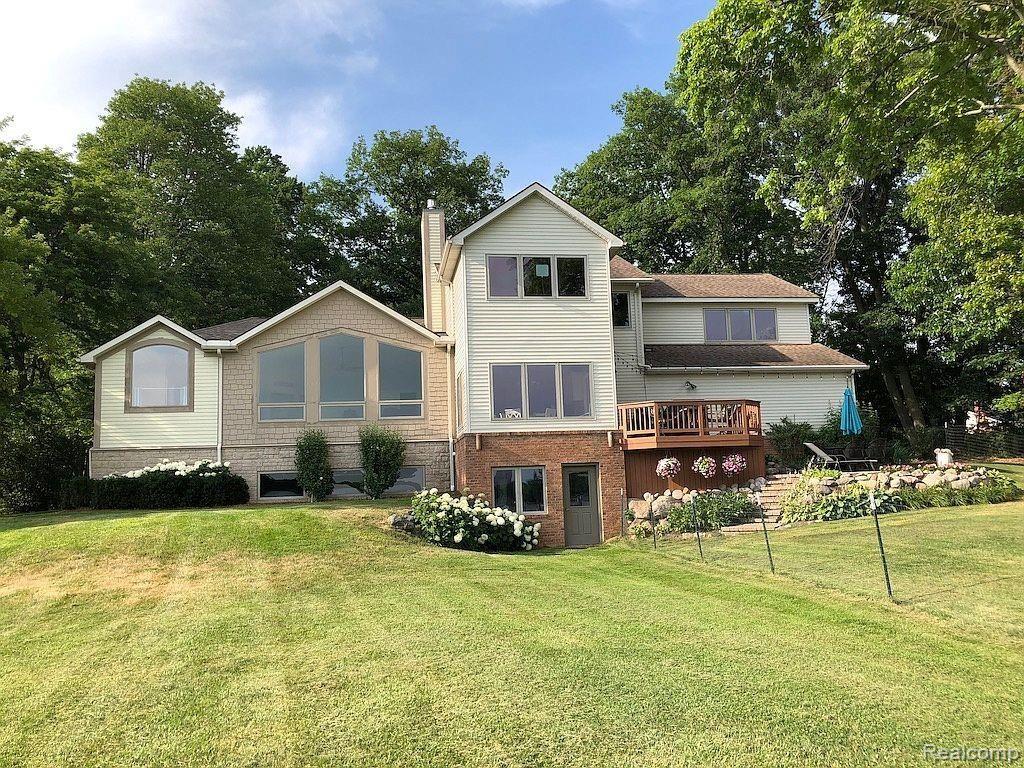 9940 Sashabaw Road Clarkston, MI 48348 - Photo 3 of 34 3.jpg