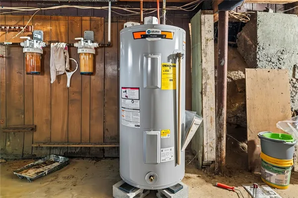 $499,900 | 75 Staghead Drive, Burrillville, RI 02859