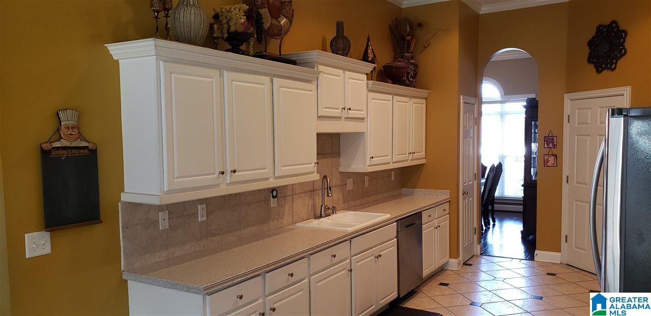 5885 Waterstone Point Birmingham, AL 35244 - Photo 3 of 38
