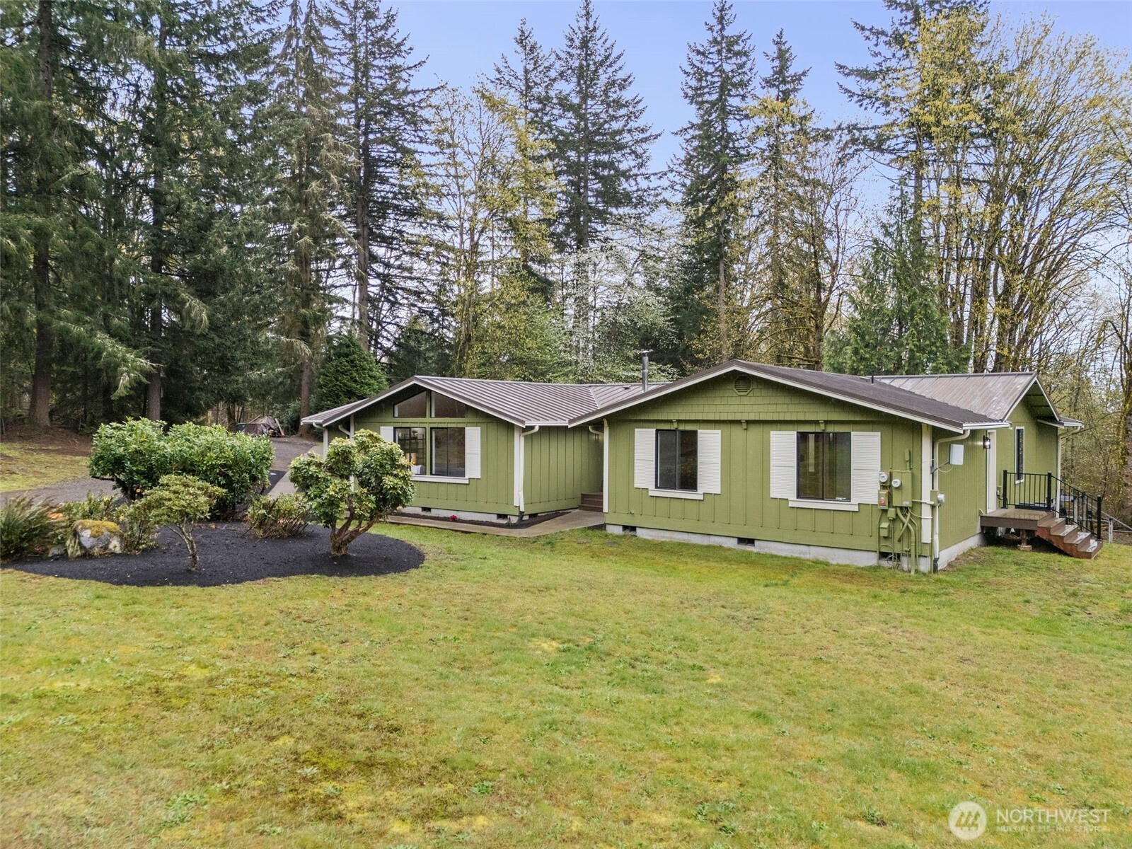 23939 Southeast 186th Street Maple Valley, WA 98038 - Photo 2 of 40