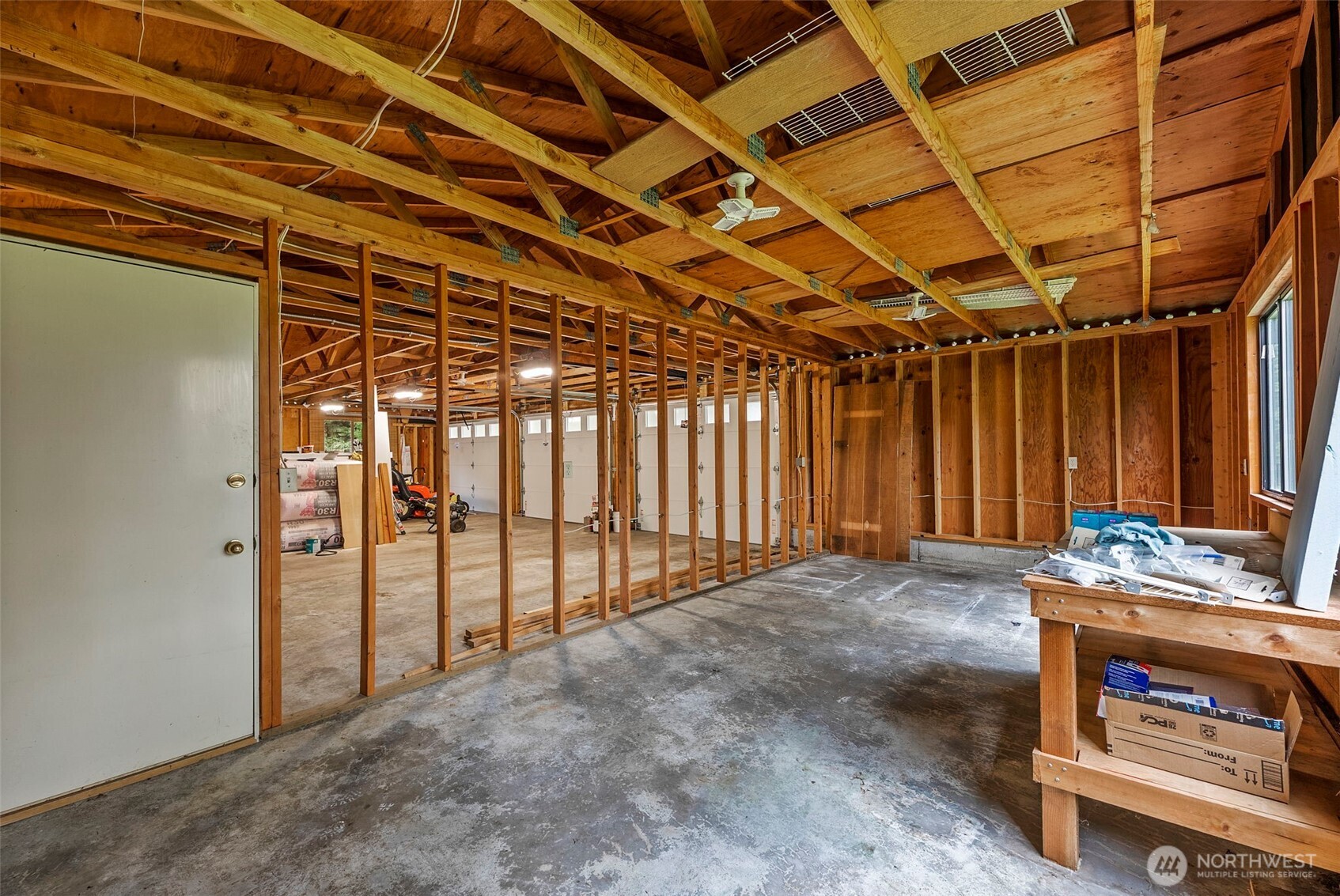 23939 Southeast 186th Street Maple Valley, WA 98038 - Photo 37 of 40