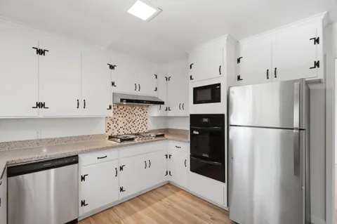 $1,990,000 | 1720 Terrace Drive, Belmont, CA 94002
