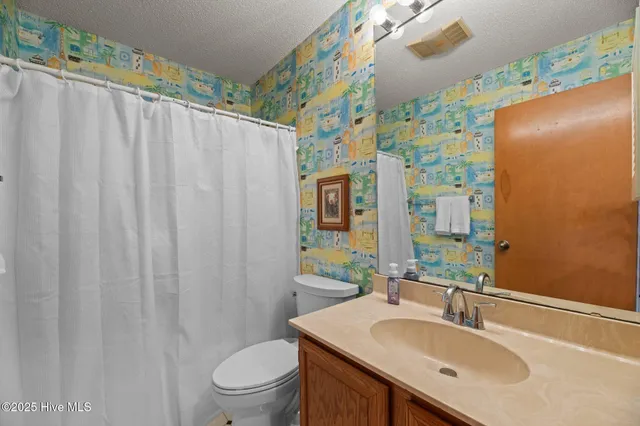 $200,000 | 7402 Windward Drive, New Bern, NC 28560