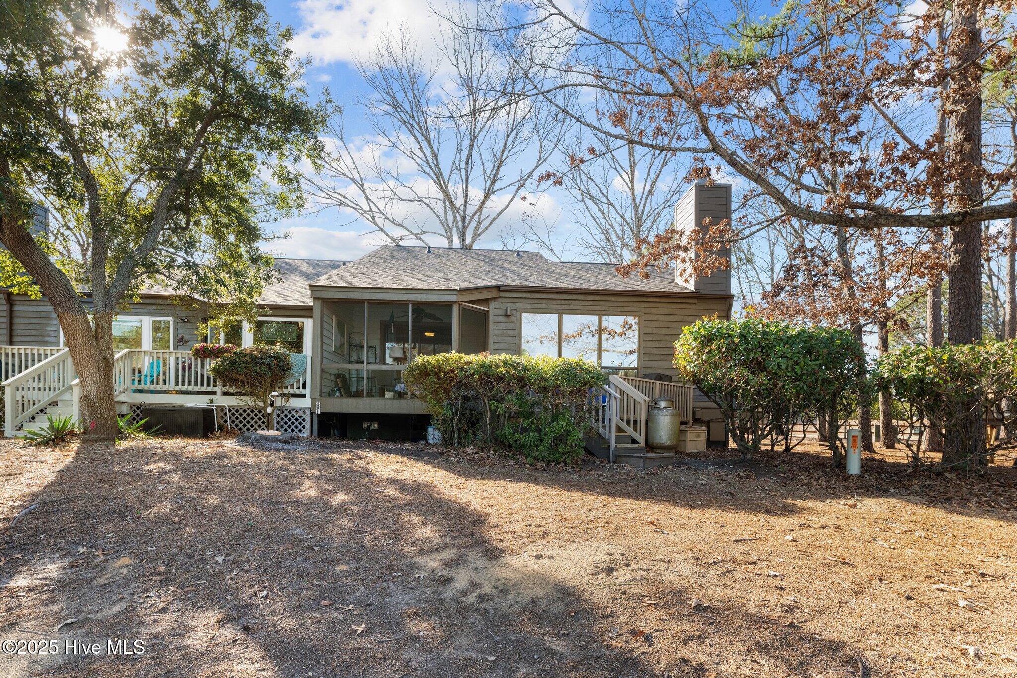 7402 Windward Drive New Bern, NC 28560 - Photo 27 of 46 Back view