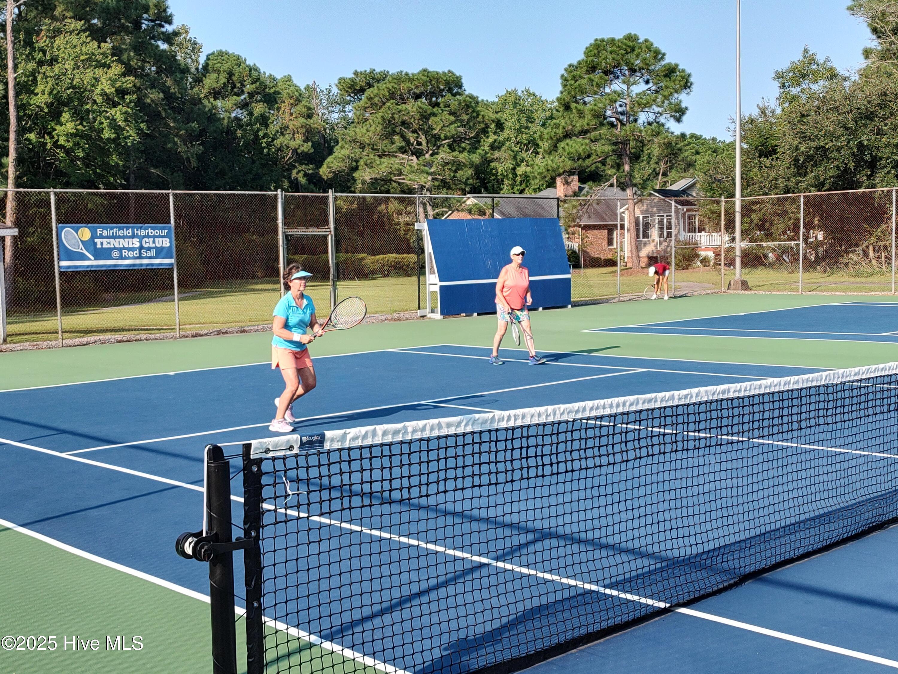 7402 Windward Drive New Bern, NC 28560 - Photo 32 of 46 FH Tennis Courts