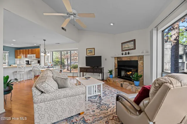 $200,000 | 7402 Windward Drive, New Bern, NC 28560