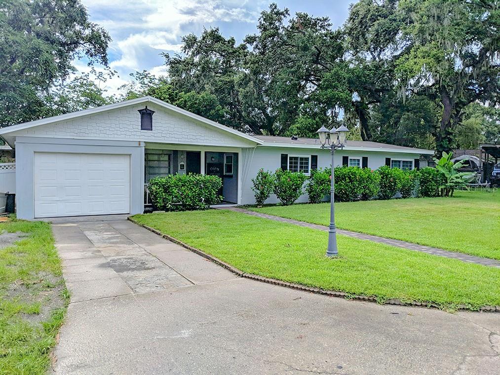 2701 Dixie Road Lakeland, FL 33801 - Photo 1 of 1 Front Exterior