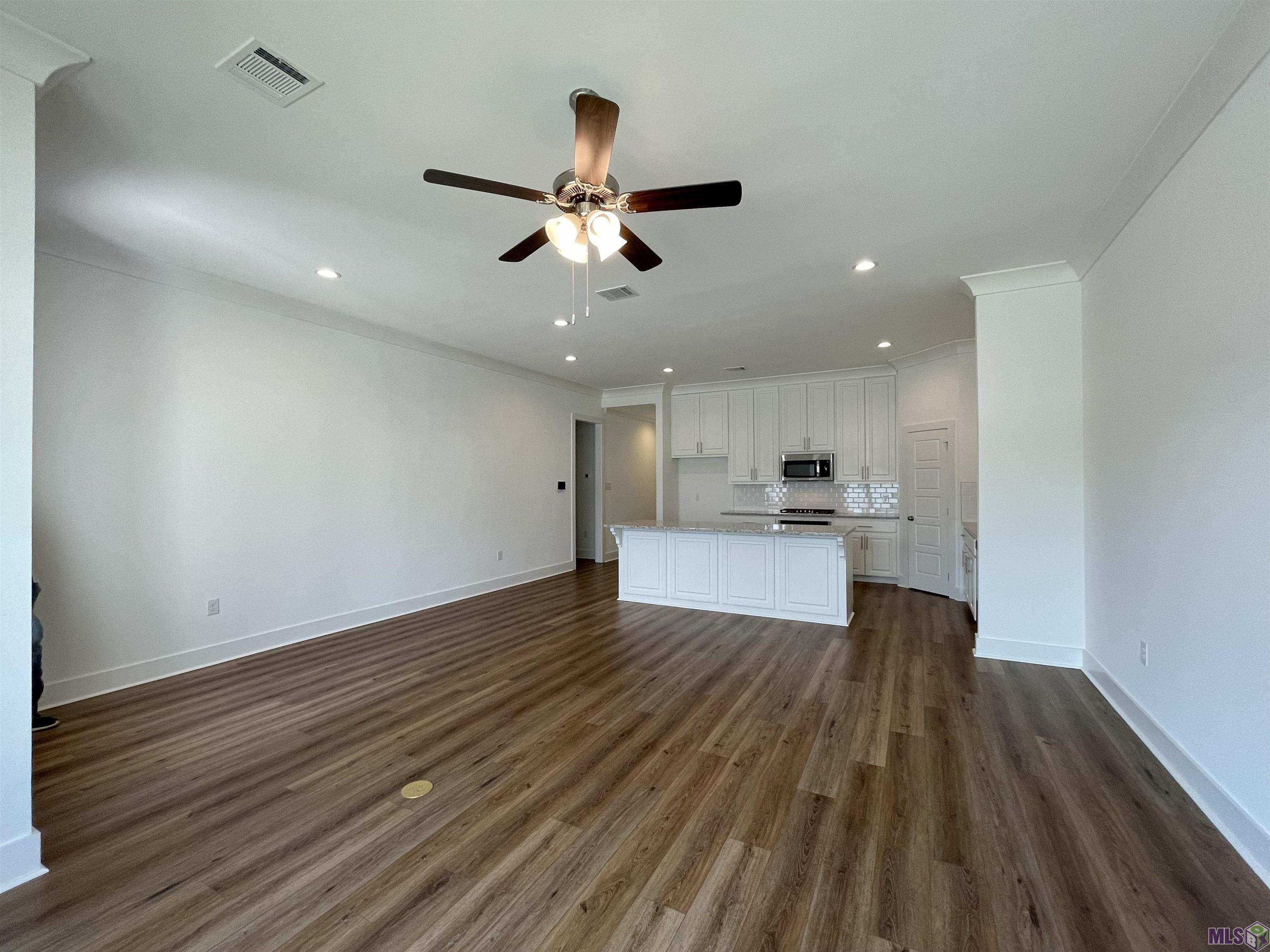 7216 RollingFork Road Baton Rouge, LA 70820 - Photo 3 of 13