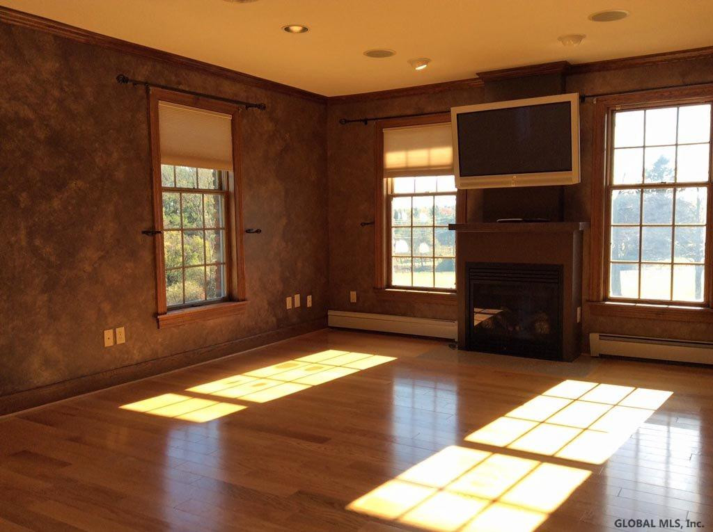 2356 Putnam Road Rotterdam, NY 12306 - Photo 11 of 25 Photo 11