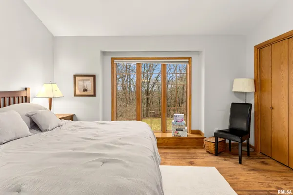 $560,000 | 377 Ten Mile Creek Road, East Peoria, IL 61611