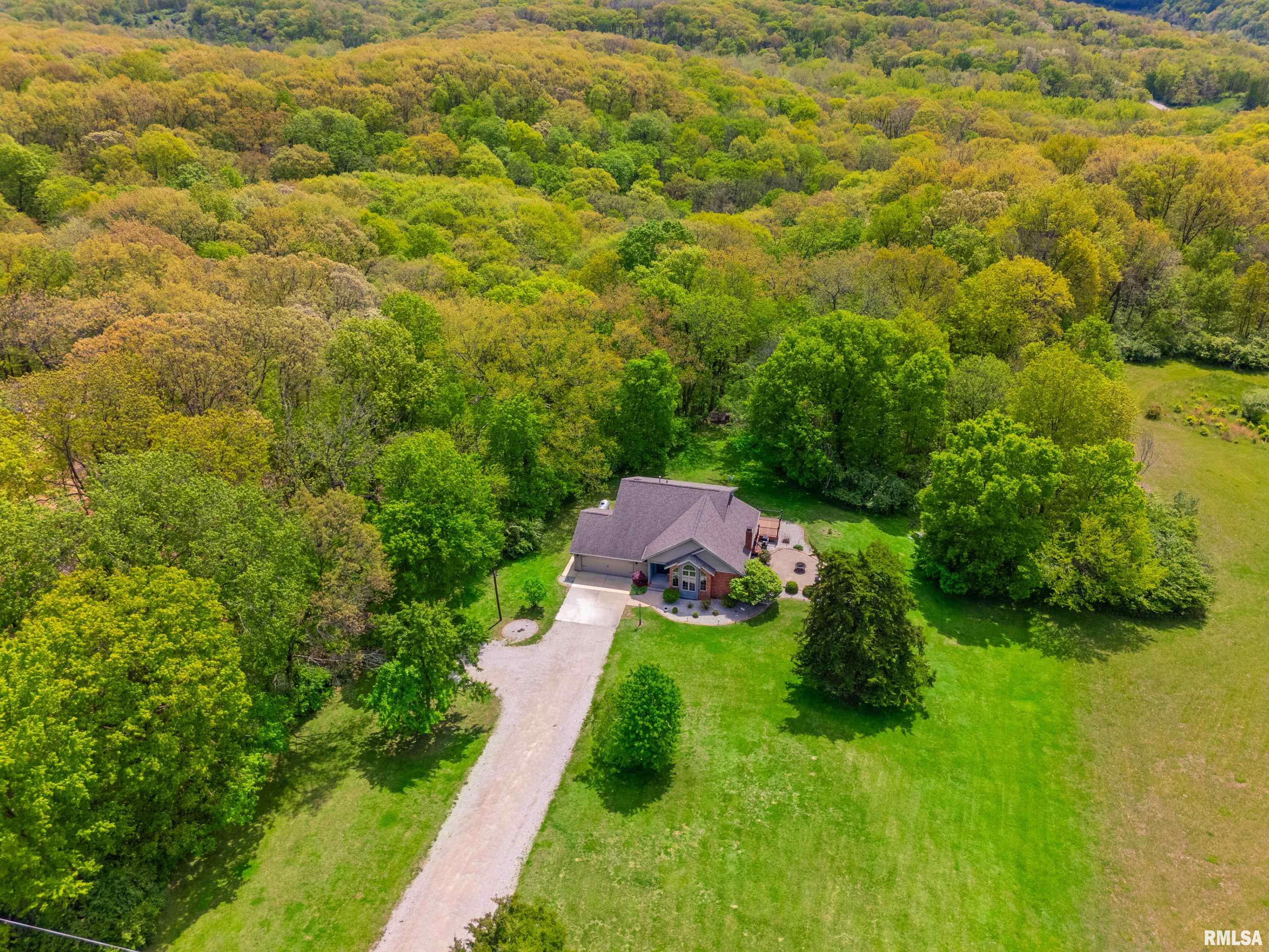 377 Ten Mile Creek Road East Peoria, IL 61611 - Photo 3 of 56