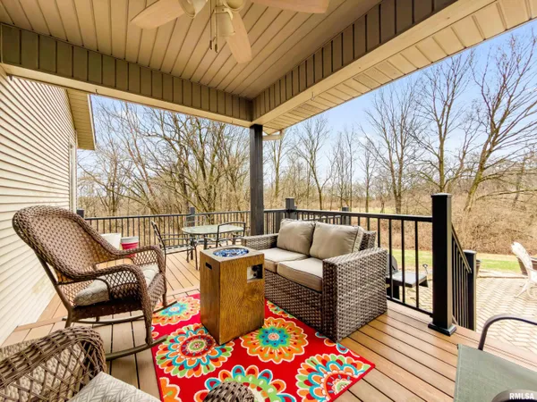 $560,000 | 377 Ten Mile Creek Road, East Peoria, IL 61611