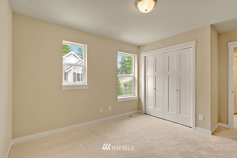 4402 ( 22) 225th Place Southeast Bothell, WA 98021 - Photo 19 of 24 Gallery Image 19