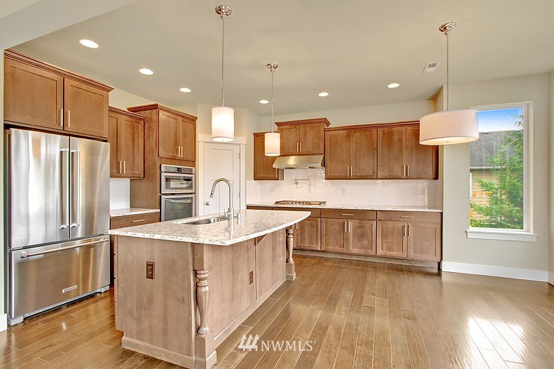 4402 ( 22) 225th Place Southeast Bothell, WA 98021 - Photo 6 of 24 Gallery Image 6