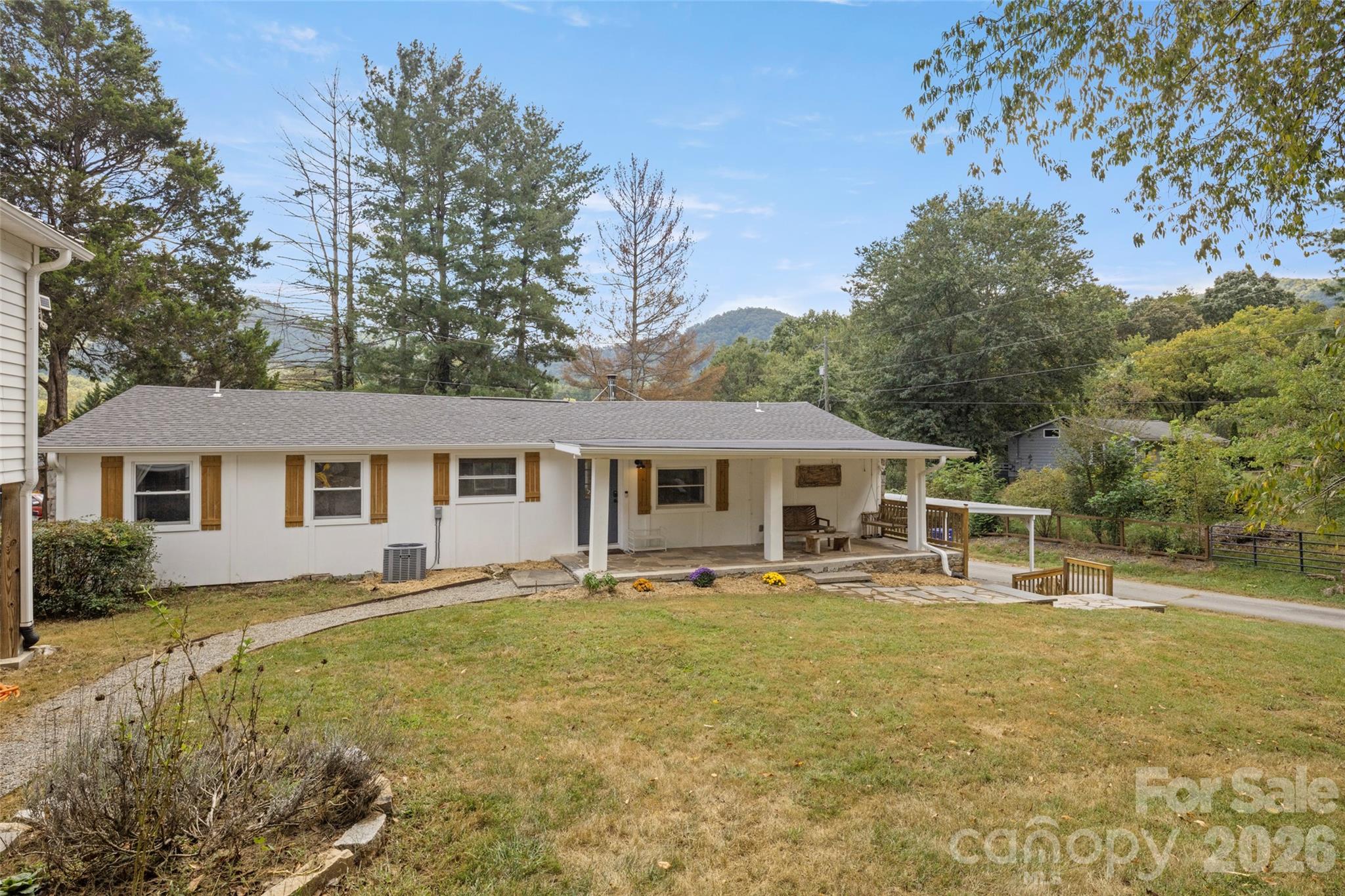 28 Long Cove Road Candler, NC 28715 - Photo 2 of 41 Gallery Image 2