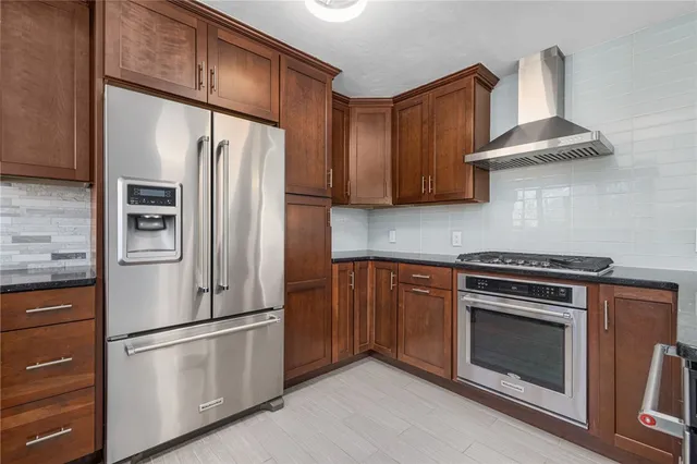 $429,000 | 111 Arbor Drive, Providence, RI 02908