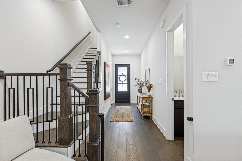 4146 Maison Ridge Dallas, TX 75219 - Photo 4 of 36 Gallery Image 4